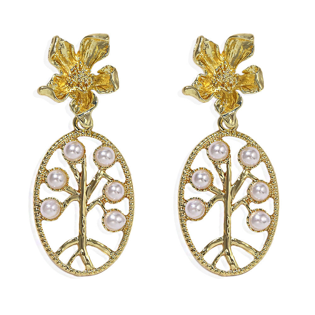 Wholesale Vintage Palace Style Metal Diamond Inlaid Baroque Pearl Flower Alloy Earrings
