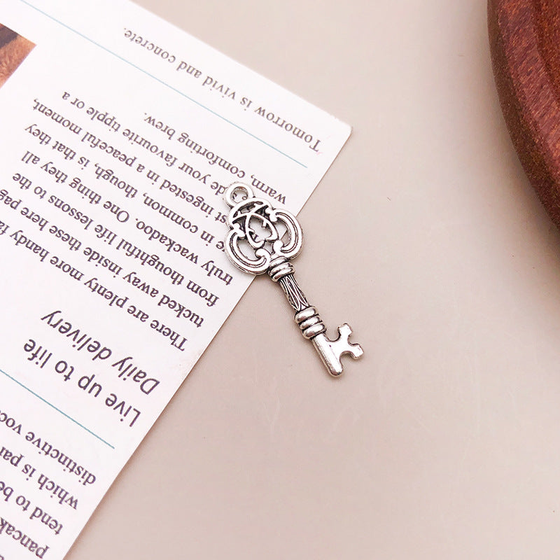 Wholesale Clover Love Small Key Alloy Handmade Beaded Necklace Bracelet Pendant