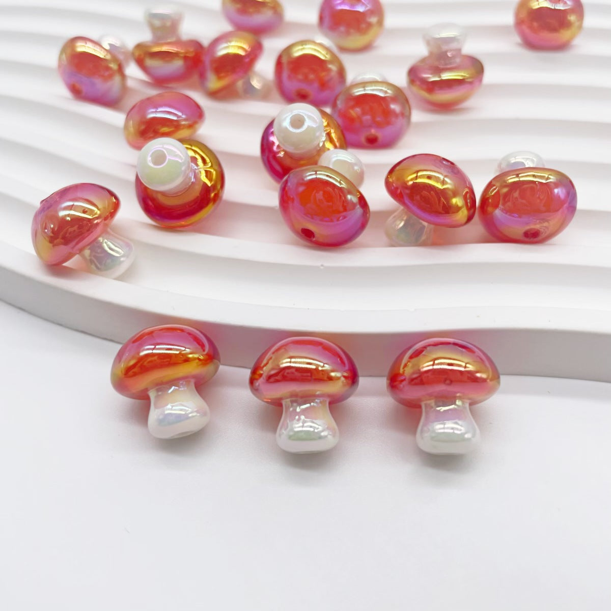Wholesale 100PCS/PACK Colorful Acrylic Small Mushroom DIY Straight Hole Beads