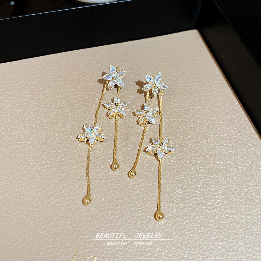 Wholesale  Flower Earrings Luxury Earrings long fair earrings