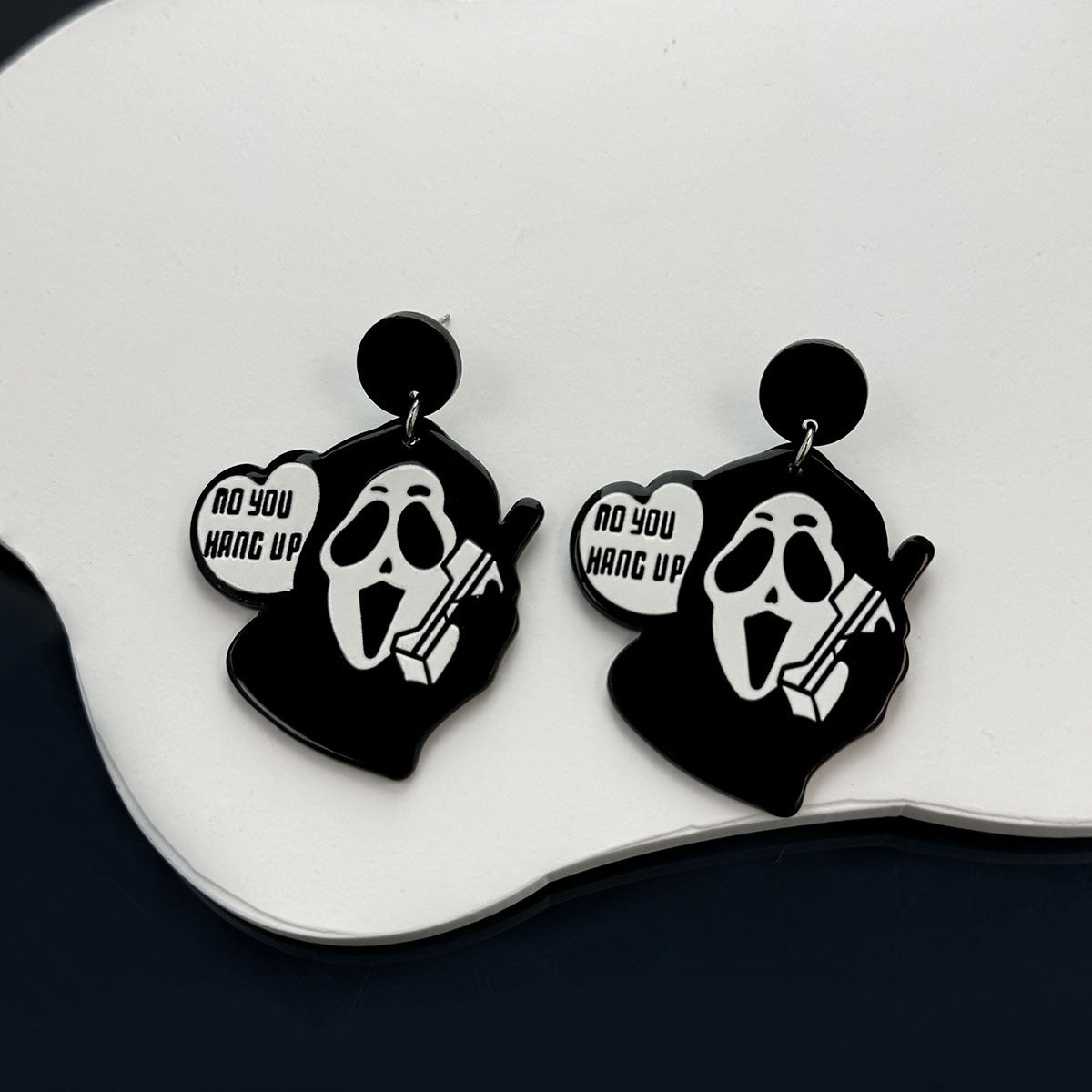 Wholesale  funny screaming ghost earrings