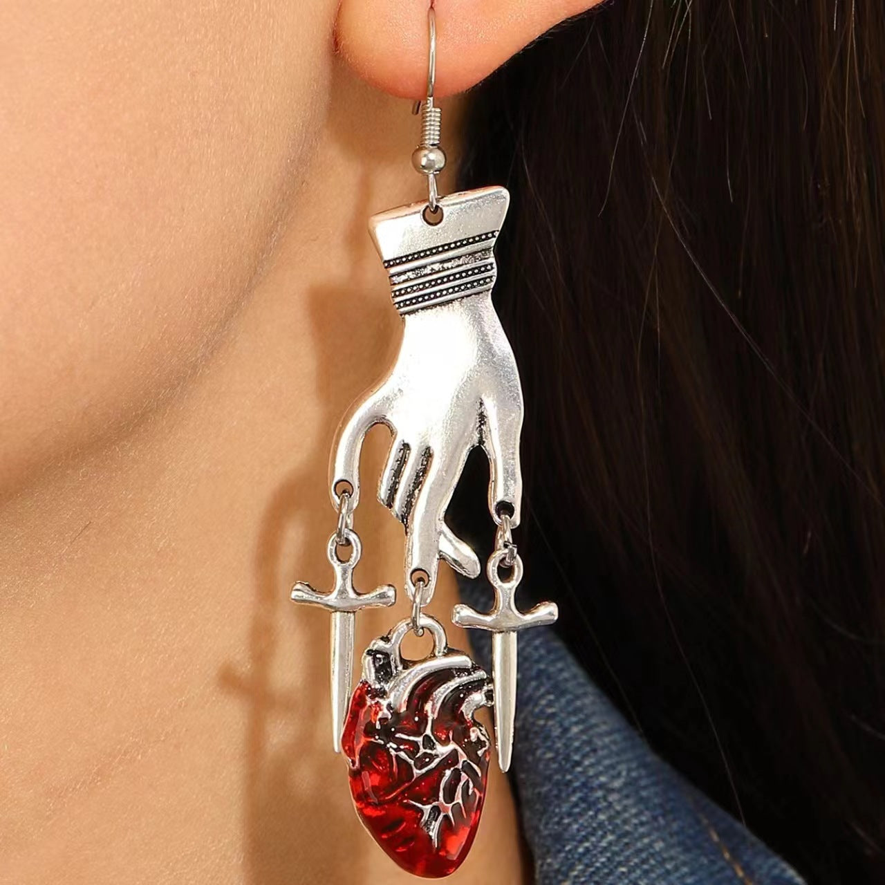 Wholesale Halloween Retro Exaggerated Gothic Horror Skull Heart Alloy Earrings