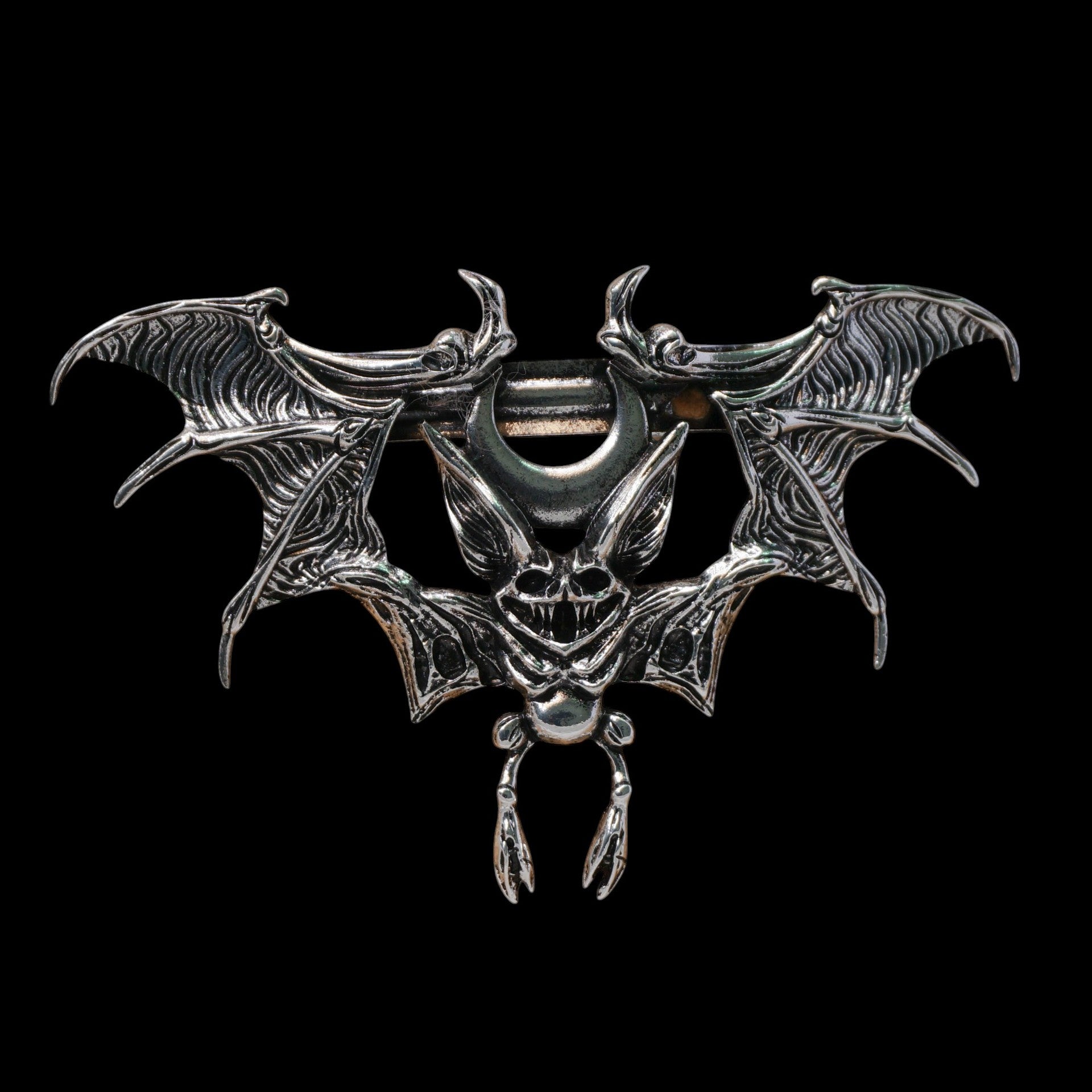 Wholesale Vintage skull bat brooch brooch pin  accessories