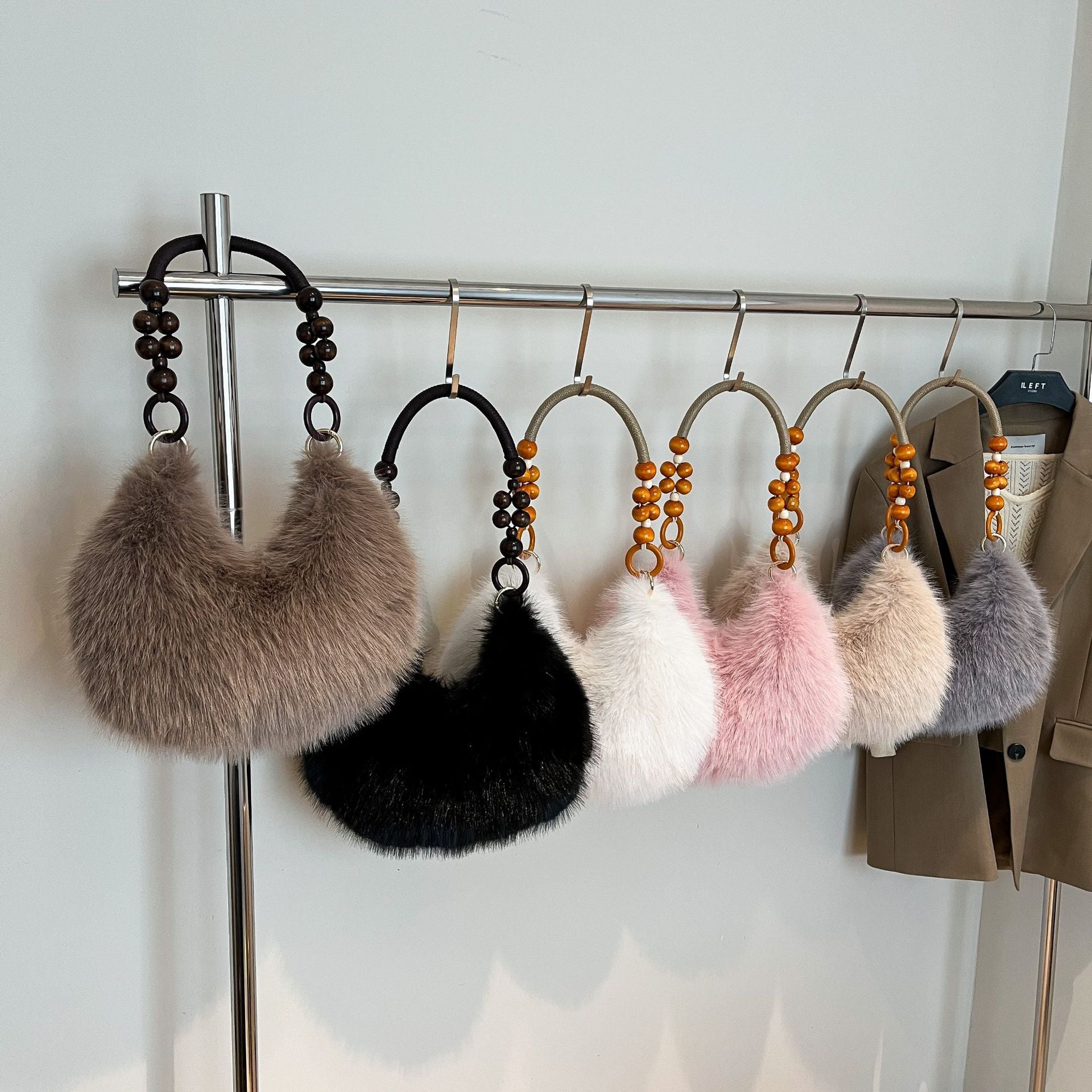 Wholesale Plush tote bag  stylish and sophisticated shoulder bag.