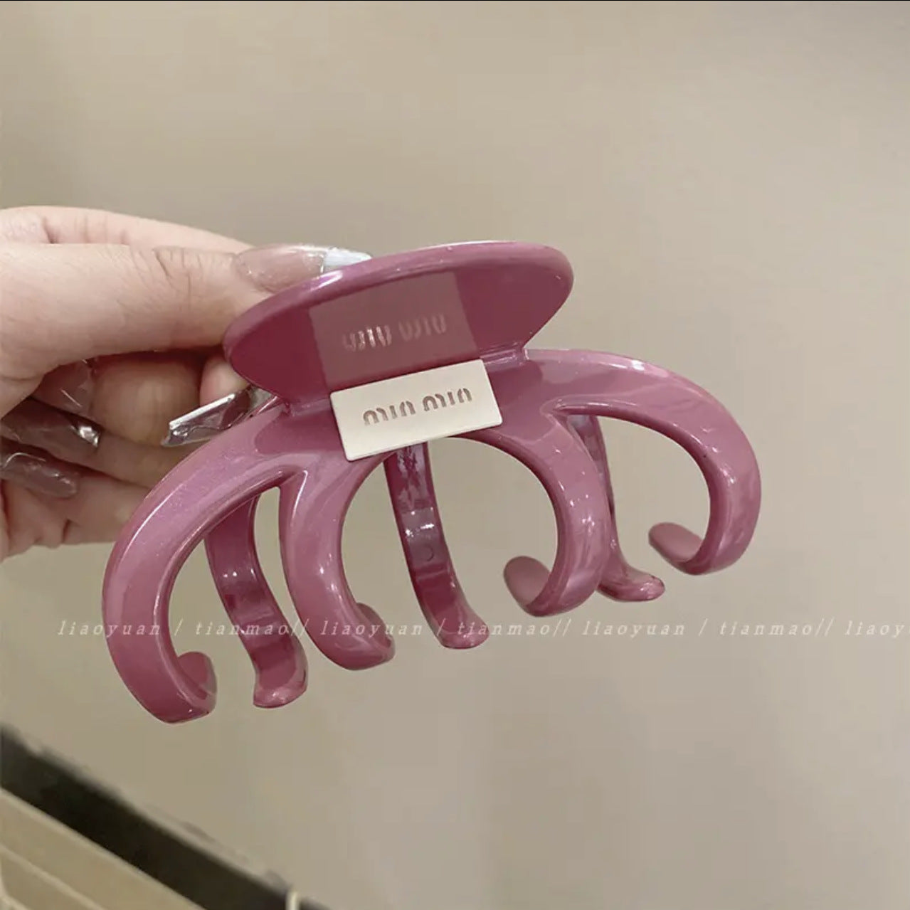 Colorful large hair clip acrylic shark clip