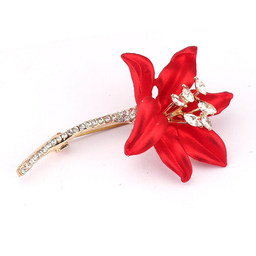 Wholesale Red rose inspired pearl studded diamond brooch