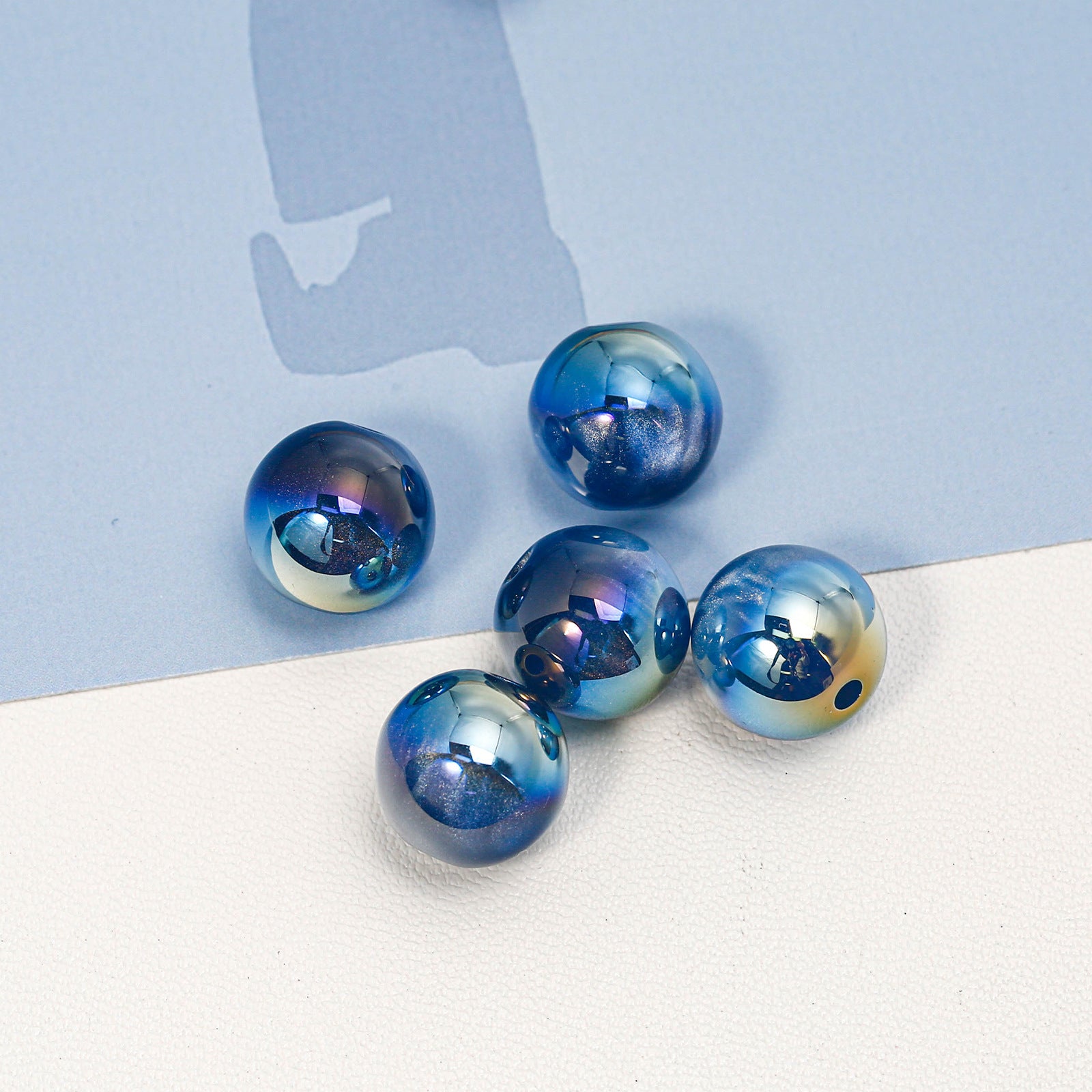 Wholesale 50pcs/1pack Autumn and Winter Versatile Cat Eye Straight Hole Through-hole DIY Resin Beads