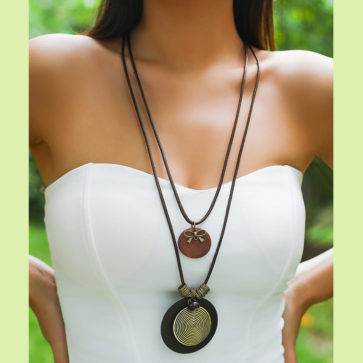 Ethnic retro wooden necklace