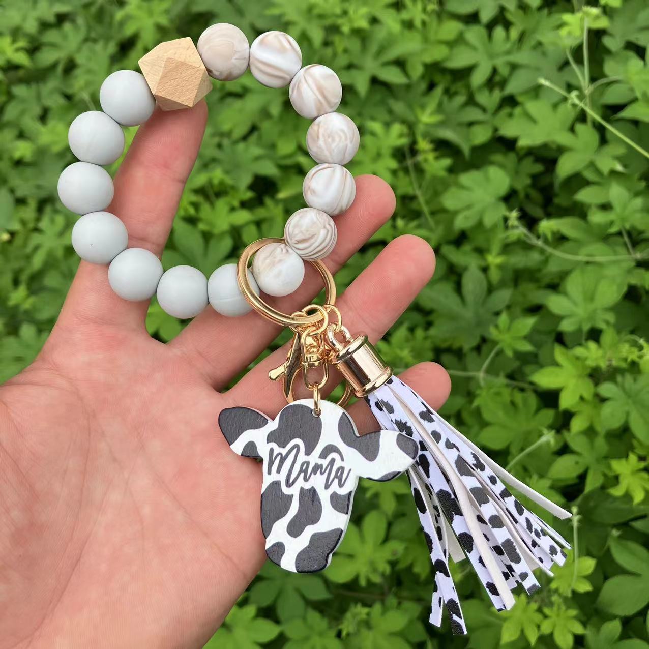 Wholesale Western Style Leopard Print Silicone Bead Bracelet Keychain