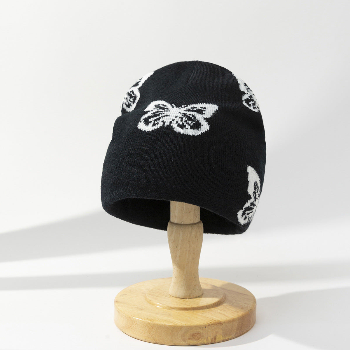 Sombrero de punto de mariposa acrílica al por mayor