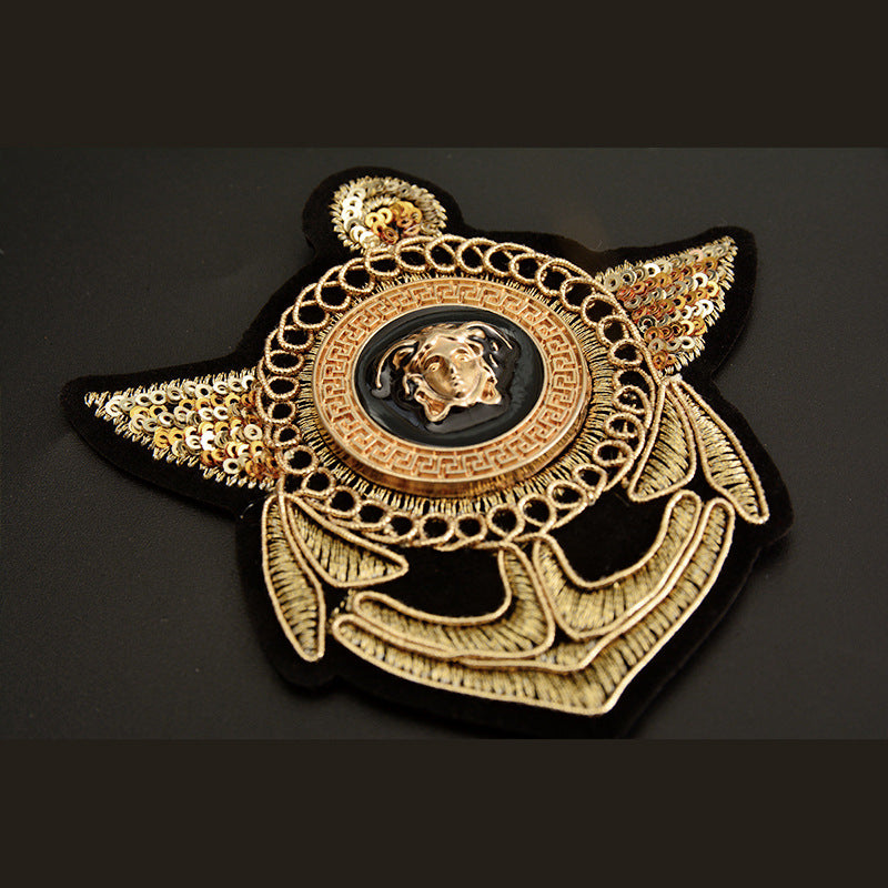 Wholesale Embroidered Metal Crown Badge Patch Pinless Clothing Accessory For Chic Everyday Wear