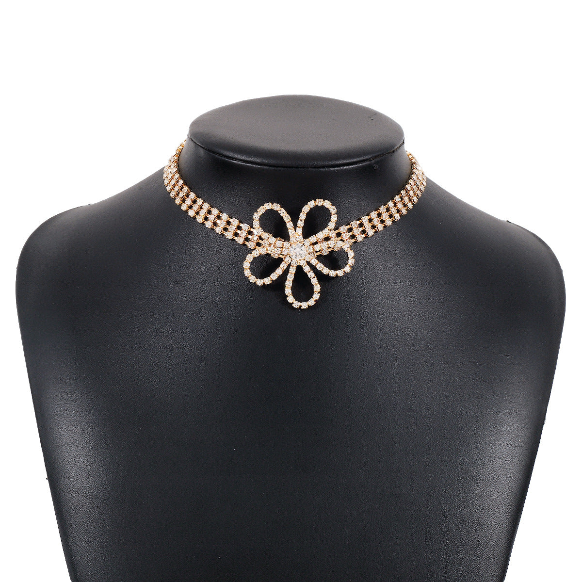 Wholesale Diamond Flower Necklace Clavicle Chain