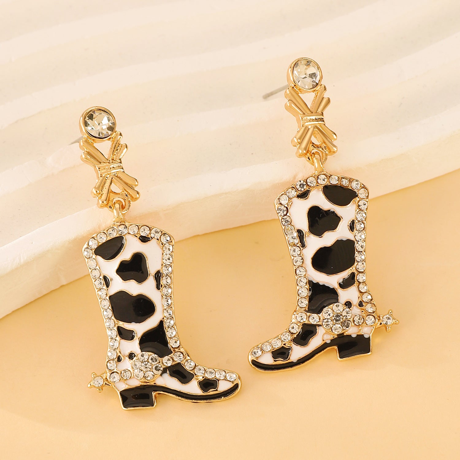Wholesale Halloween Alloy Diamond Drop Earrings Retro Fashion Hat Shoes Earrings