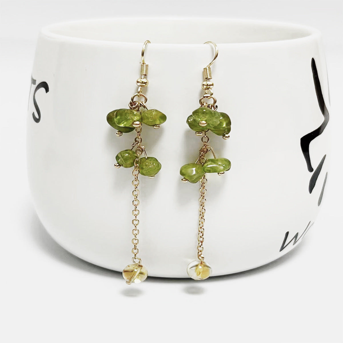 Wholesale Crystal Colorful Sweet Natural Crushed Stone Tassel Earrings