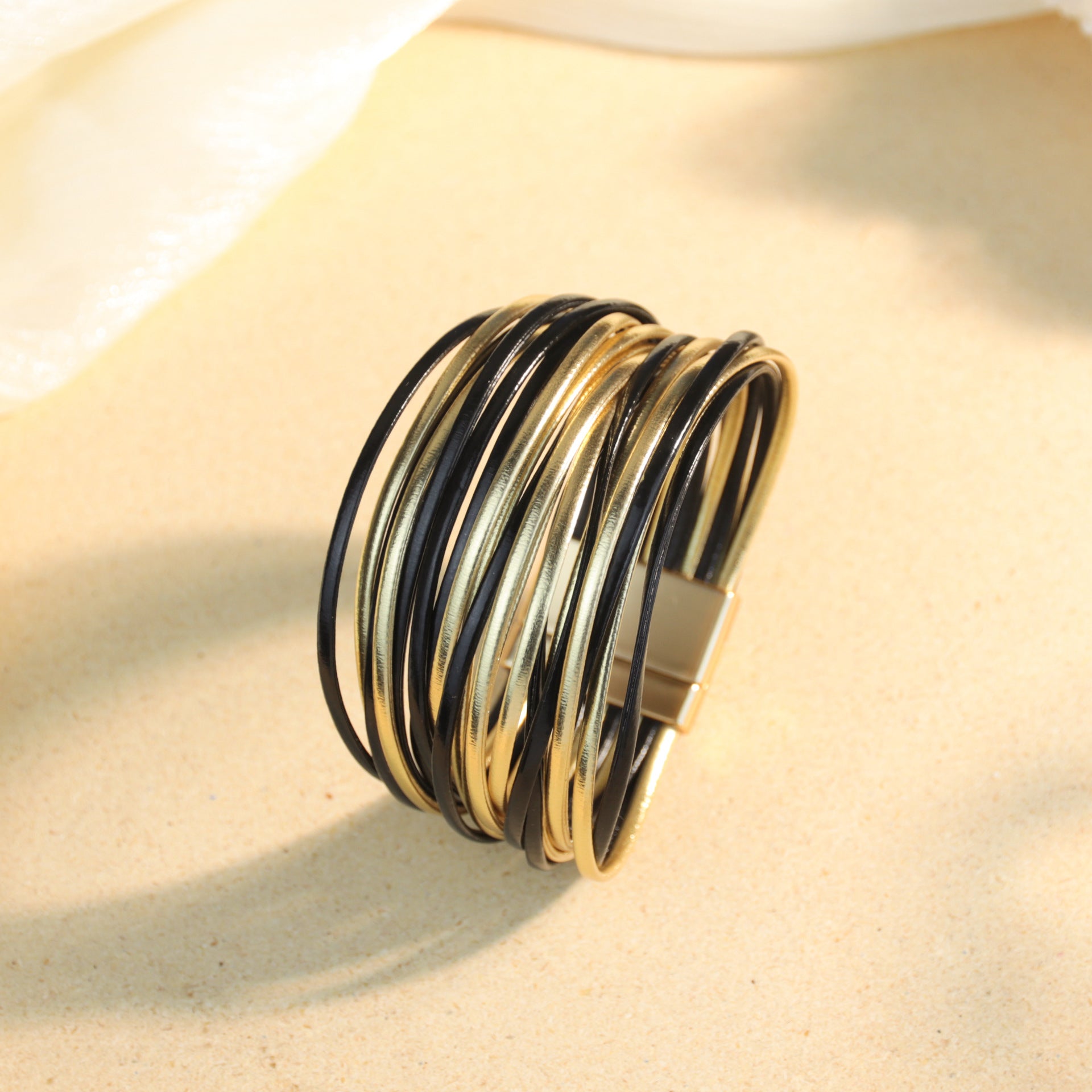 Wholesale Multi-layered gradient color-blocking magnetic clasp Layered Bracelet Set