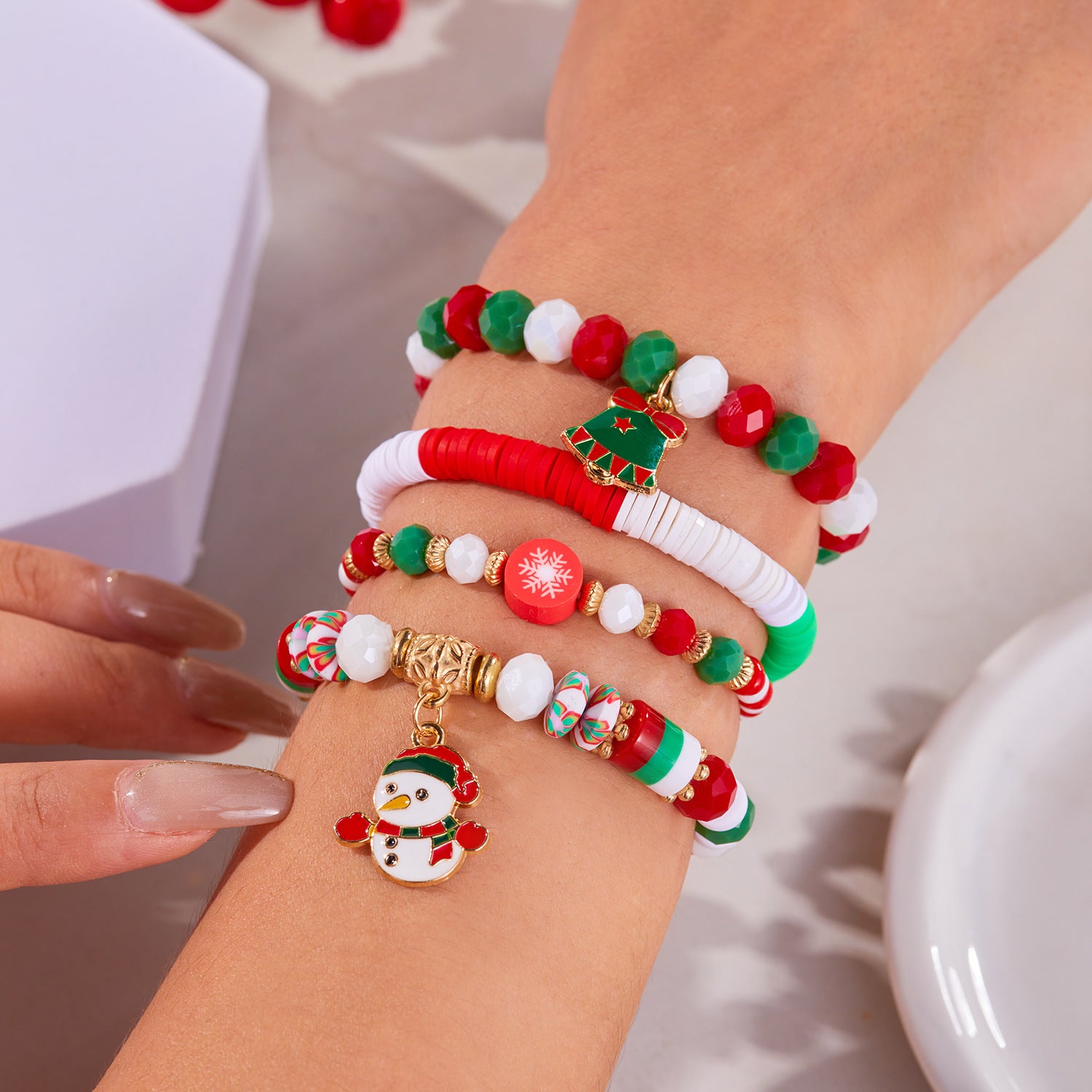 Wholesale Christmas Colorful Acrylic Diamond Snowflake Bell Elastic Beaded Bracelet