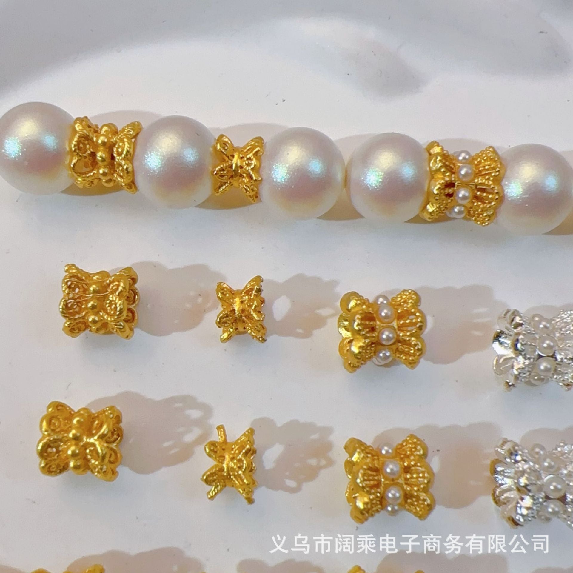 Wholesale 20pcs Ancient-plated hollowed-out small waisted golden double-sided torus spacer Beads