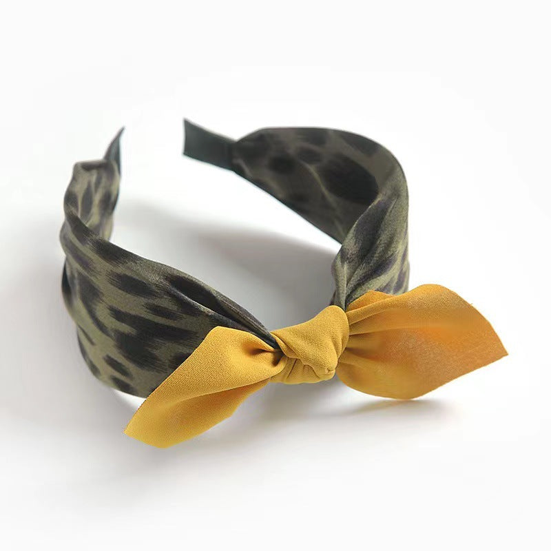 Wholesale Cashew Flower Wide Edge Fabric Headband