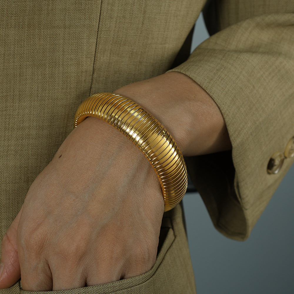 Wholesale Exaggerated Vintage Threaded Stretch Bracelet Necklace Set