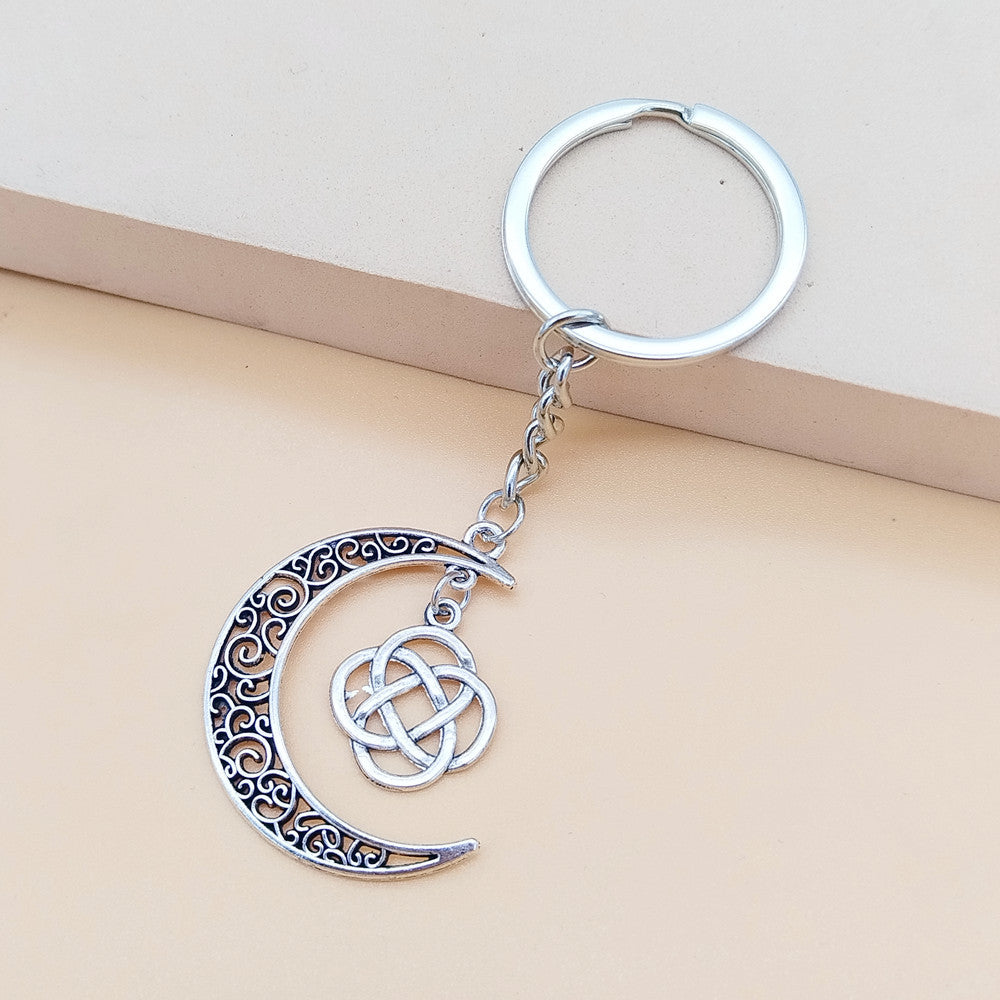 Wholesale keychain pentagram star peach heart pendant vintage sun moon combination keychain ornaments