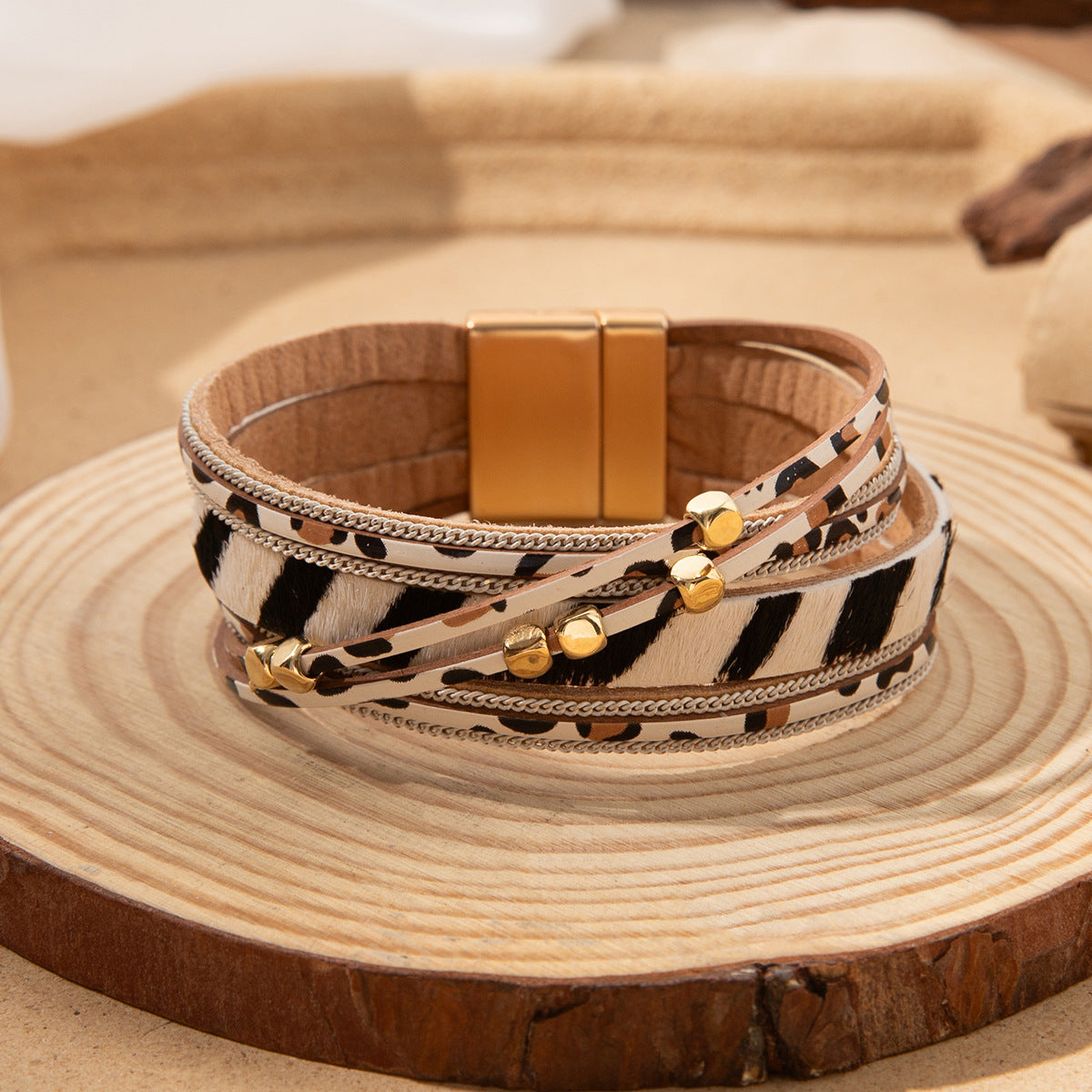 Wholesale Leopard print fur magnetic buckle Layered Bracelet Set