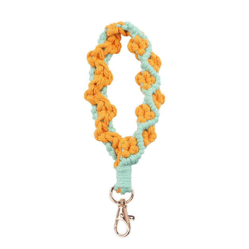 Wholesale Creative Pure Handmade Small Daisy Pattern Sneeper Keychain