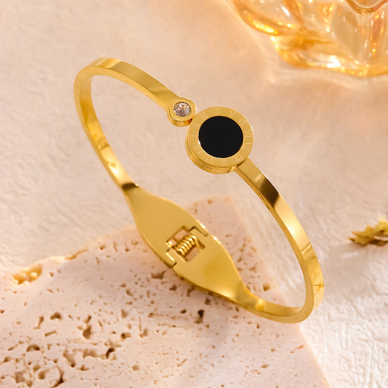 Wholesale Golden Open Black Shell Digital Titanium Steel Necklaces