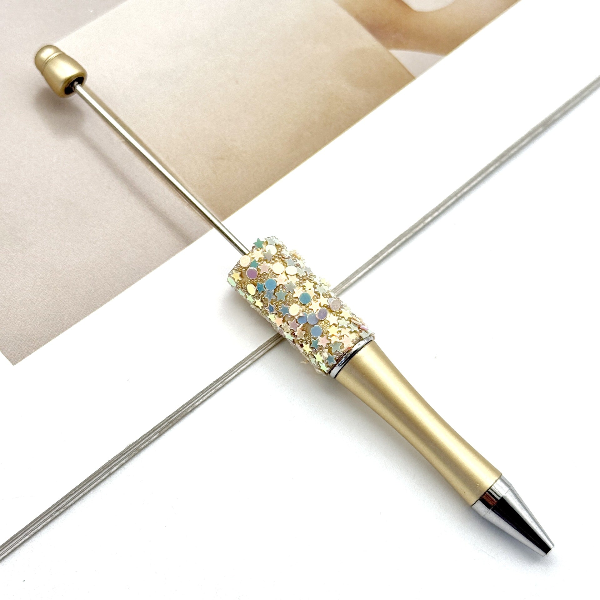 Wholesale DIY Small Star Beaded Pen Shining Sequins Star Ballpoint Pen Handmade Patch Cute Beaded Ballpoint Pen in stock