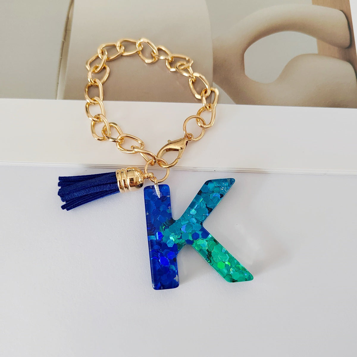 Wholesale Mixed color blue English letter keychain