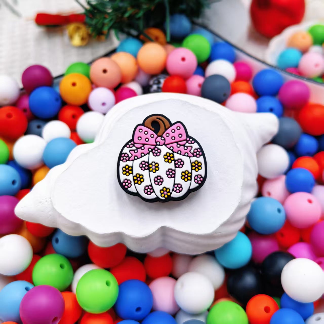Wholesale 10pcs/ pack Small floral pumpkin silicone beads DIY silicone beads