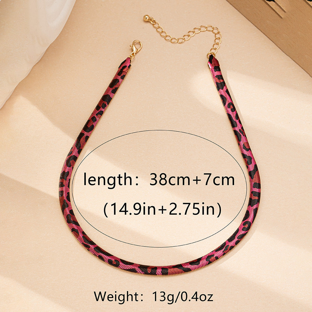 Wholesale Leopard Print Retro Fashion Necklace Alloy Jewelry Accessory Everyday Gift