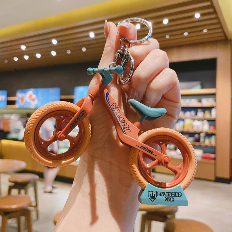 Wholesale Plastic Bicycle Keychain