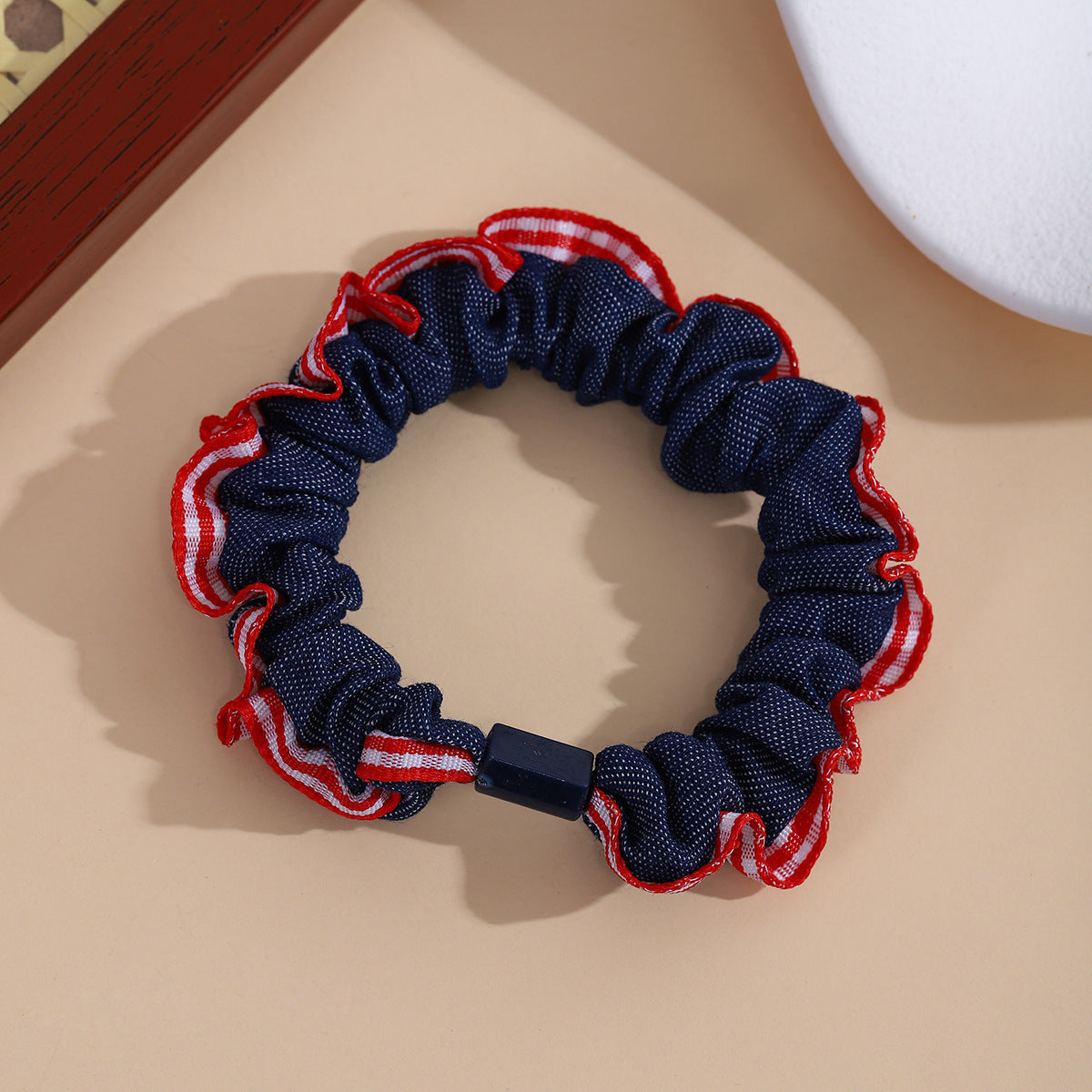 Wholesale Three dimensional flower girl with curly hair and hair loops