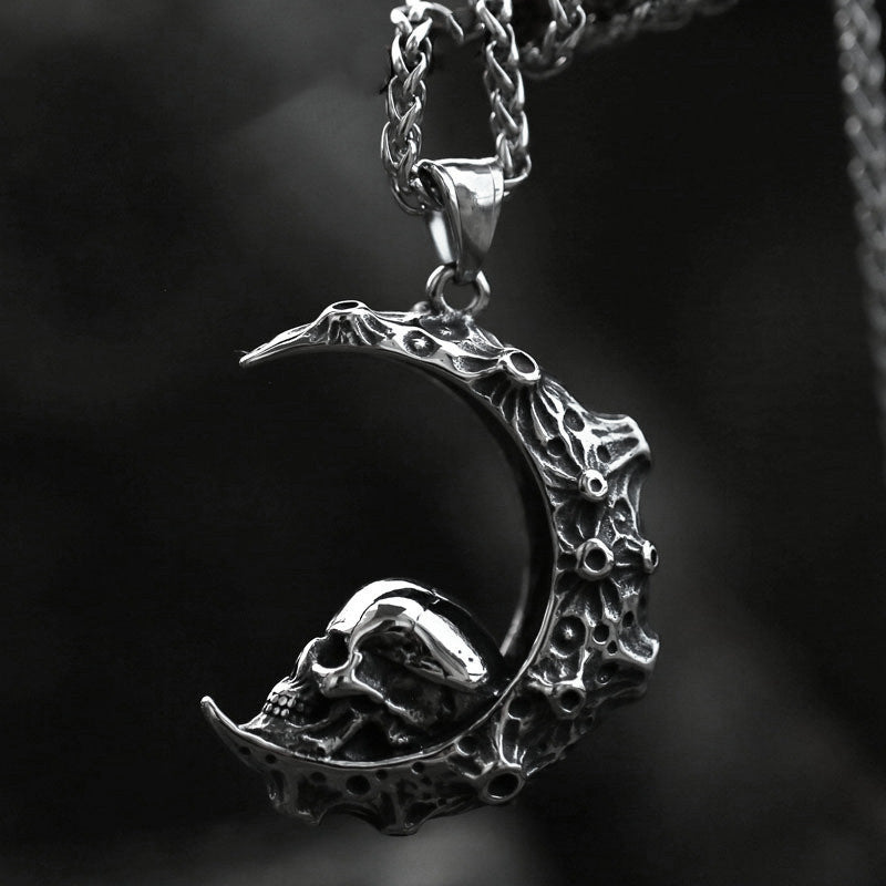 Wholesale Skull Moon Alloy Necklace