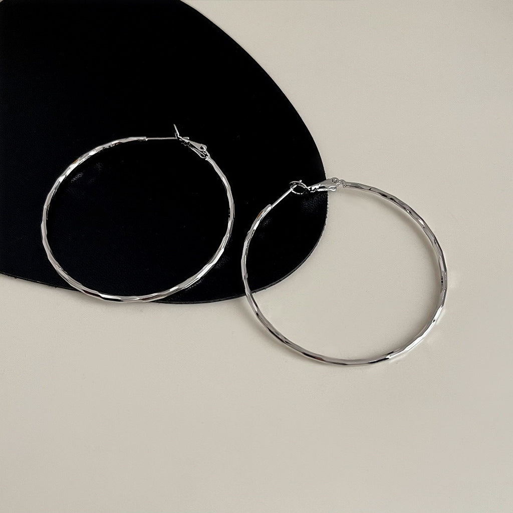 Wholesale Retro geometric metallic irregular earrings