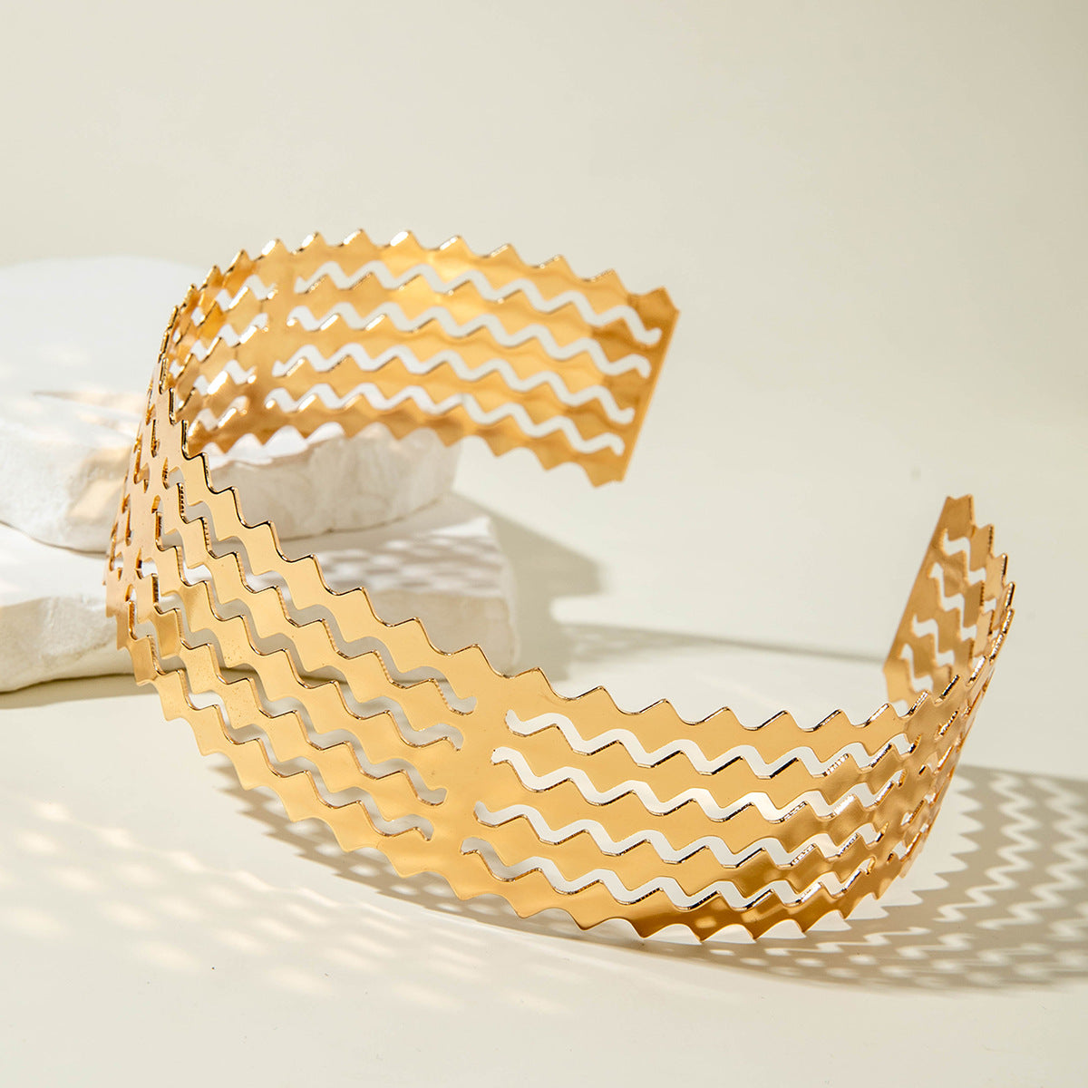 Wholesale temperament metal wide plain ring necklace