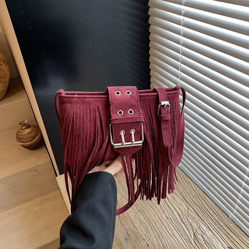 Wholesale Retro shoulder crossbody tassel bag