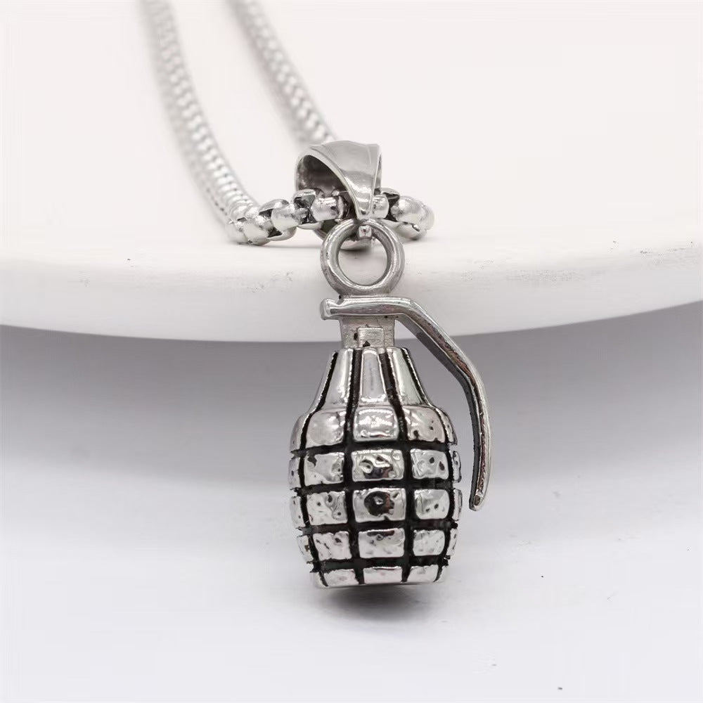 Wholesale Vintage Eagle Wings Alloy Pendant Necklace