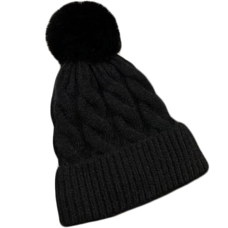 Wholesale Fashionable and Versatile Twisted Plush Thickened Knitted Hat