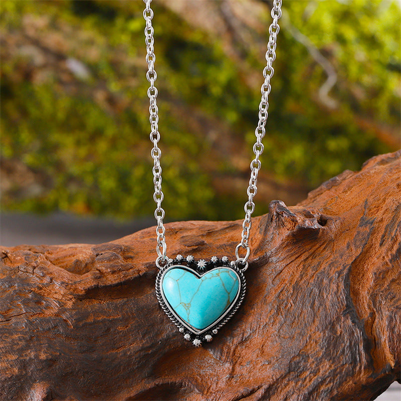 Wholesale Antique Silver Heart Earrings Necklace Set Sweet Romantic Jewelry For Party Gift Resale
