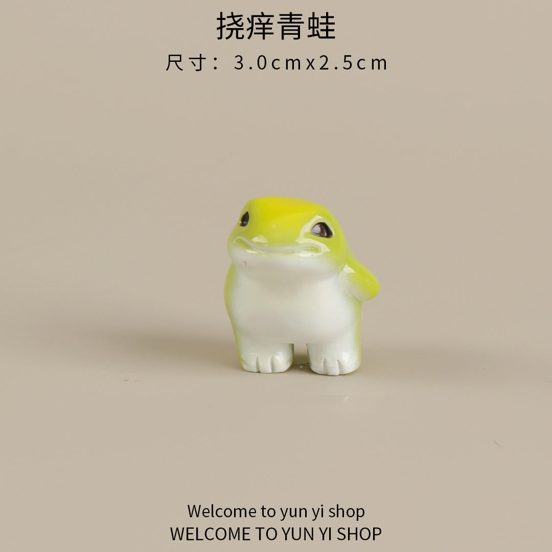Wholesale Landscape frog figurine accessories decoration resin desktop crafts decoration