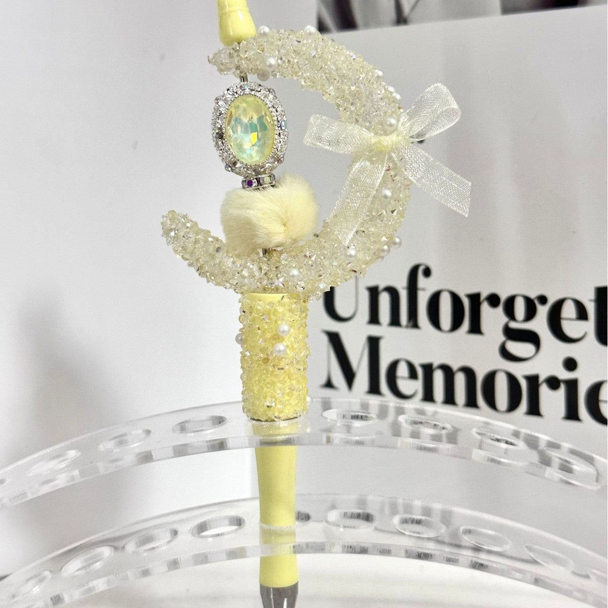Wholesale Trendy toys and popular holiday gifts