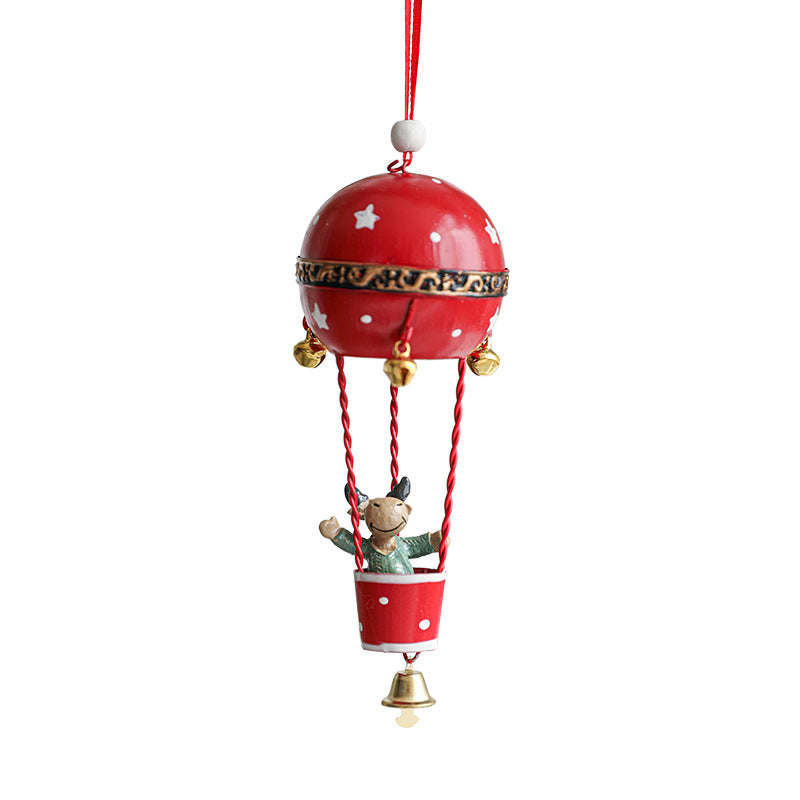 Wholesale Christmas Iron Painted Hot Air Balloon Elk Snowman Santa Claus Pendant