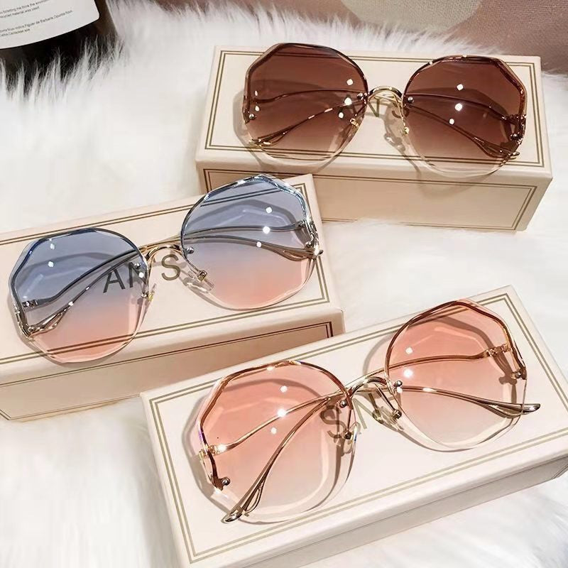 Wholesale Frameless Cut Edge PC Sunglasses