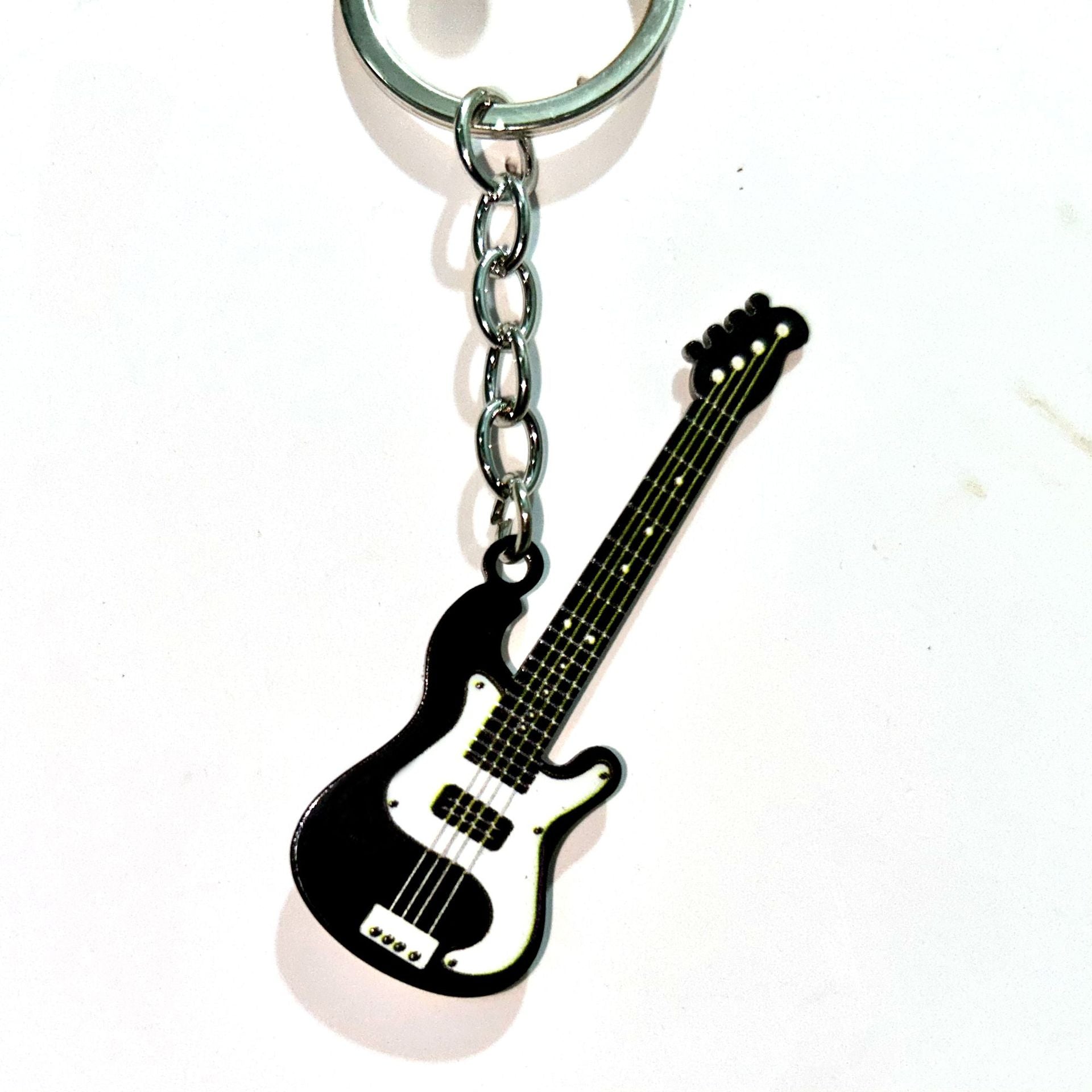 Wholesale  metal stainless steel  color hip hop guitar keychain