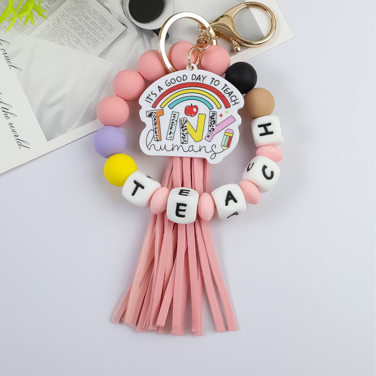 Wholesale Teacher' s Day jewelry silicone bead keychain