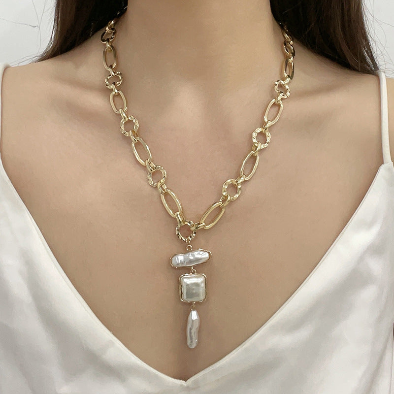 Wholesale Handmade Beaded Imitation Baroque Pearl Pendant Necklaces