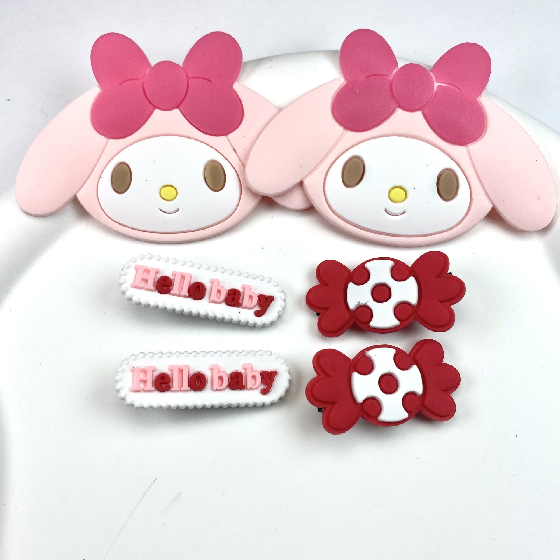 Wholesale Cute Cartoon Clogs Accessories &  Buckles DIY OLY Exclusive