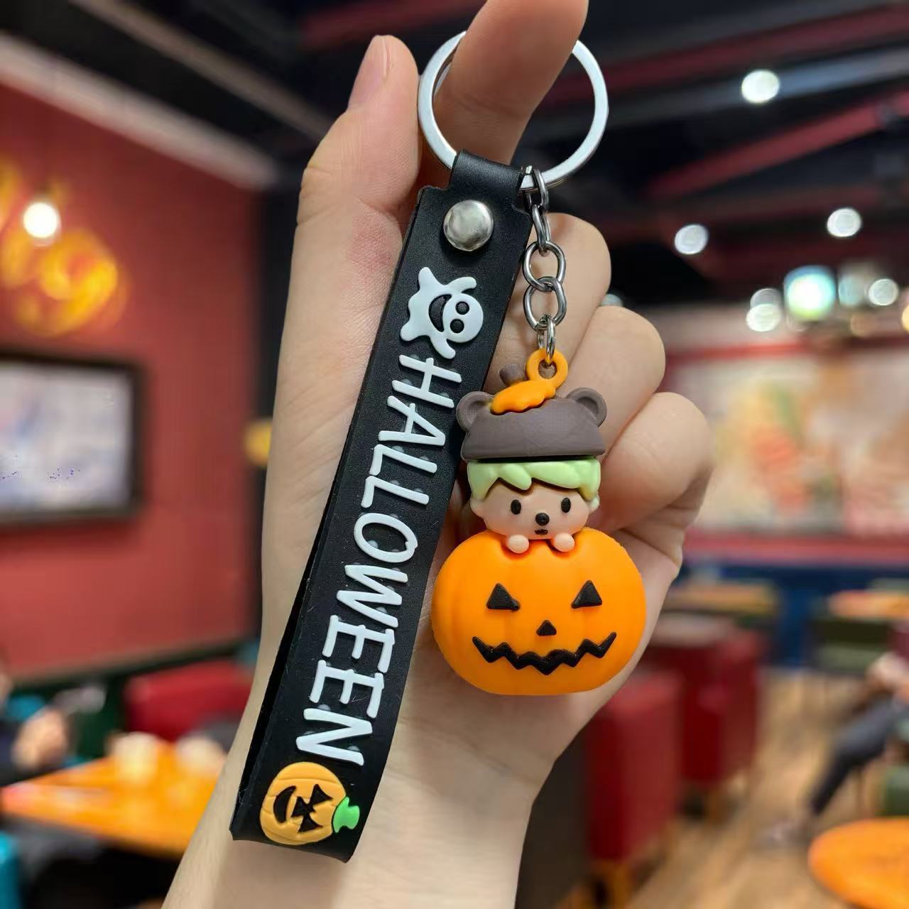 Wholesale  cartoon keychain