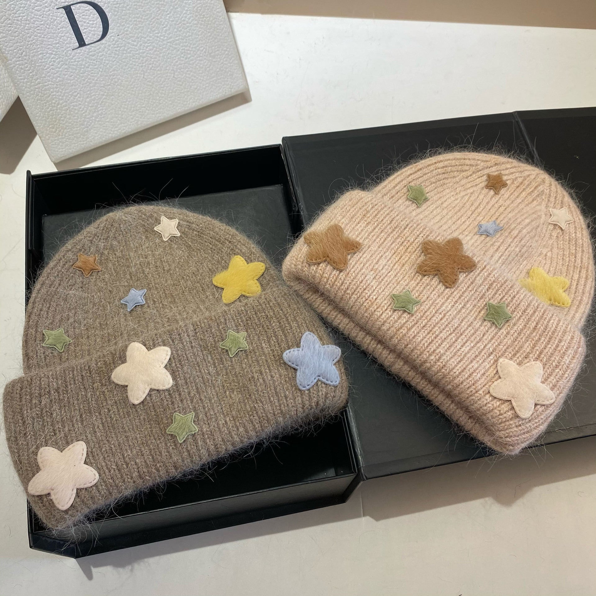 Wholesale Autumn and Winter Rabbit Fur Cute Star Knitted Hat